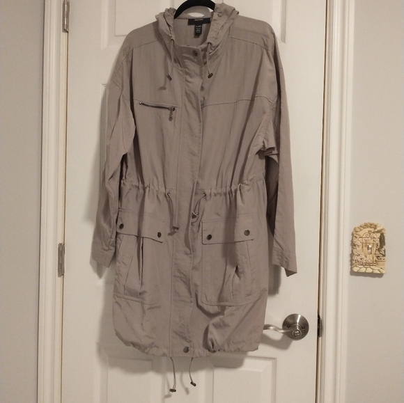 Alfani Windbreaker Jacket - Picture 7 of 7